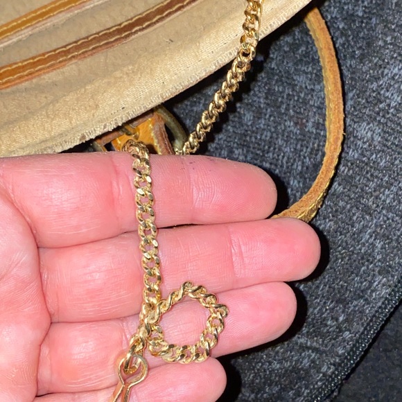 SOLD Louis Vuitton Bucket GM- Monogram - Picture 13 of 16